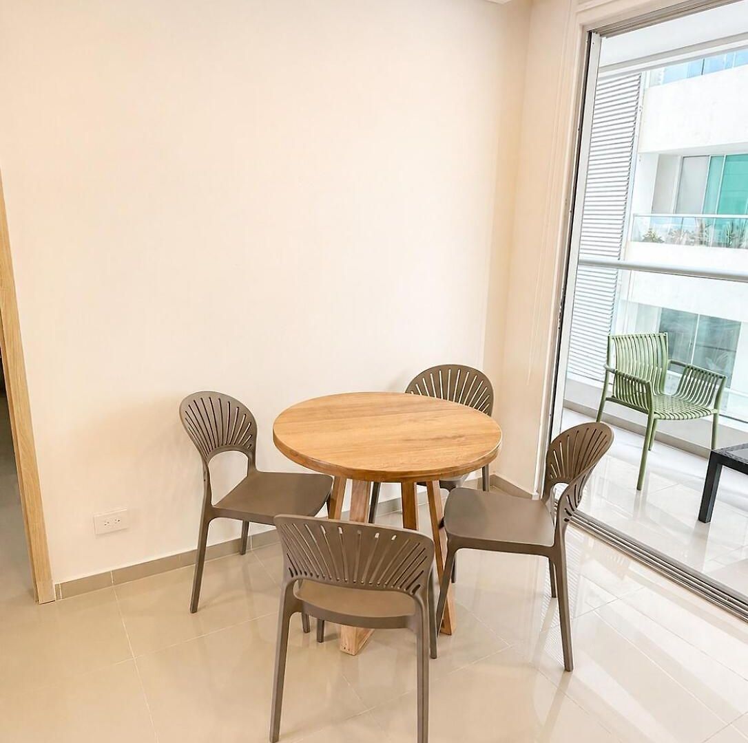 Modern Cabrero - Pool, Beach&walled Apartamento *
