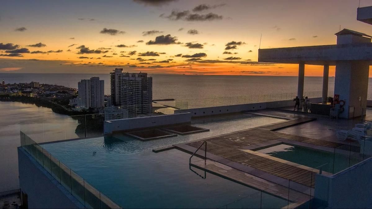 Modern Cabrero - Pool, Beach&walled Apartamento Cartagena